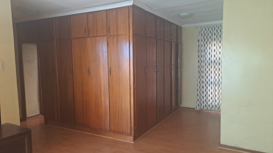 4 Bedroom Property for Sale in Mdantsane Nu 17 Eastern Cape